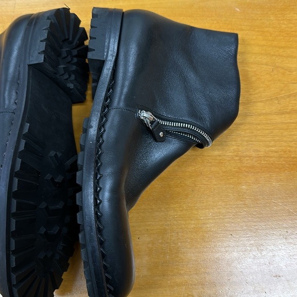 Balenciaga Chelsea boots men size 42 black with zip - Picture 9 of 10